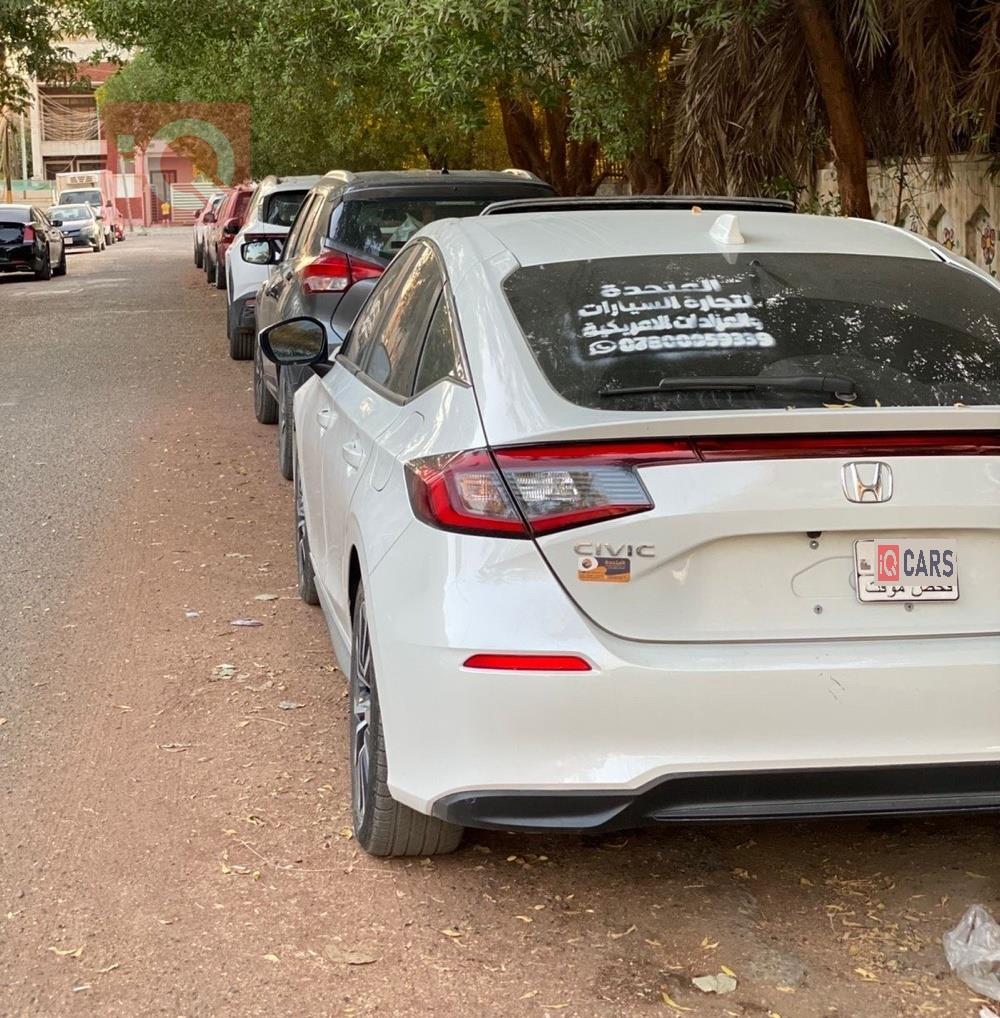 هوندا سيفيك هاتشباك